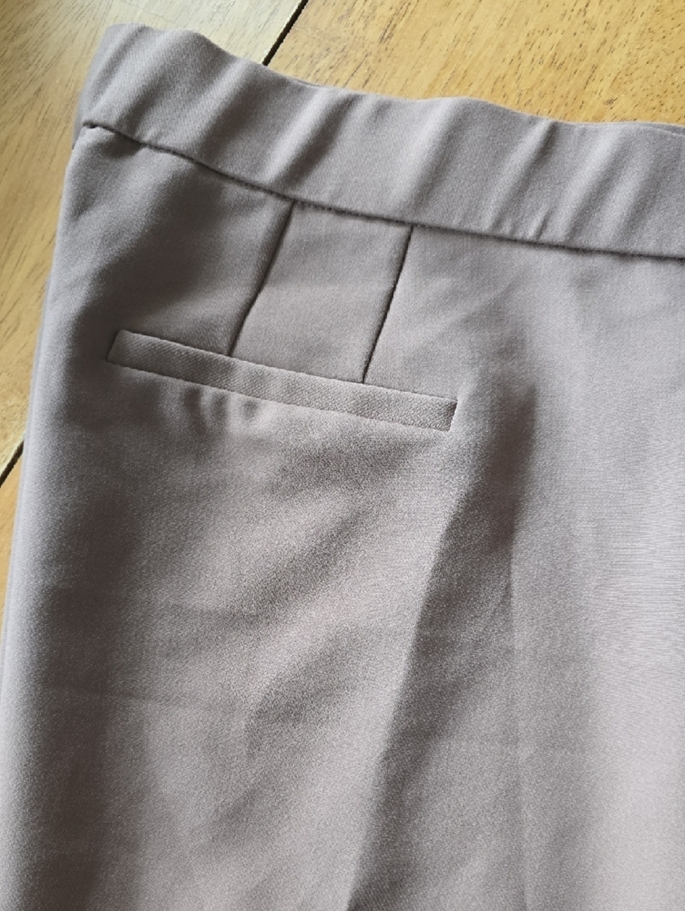 Studio By Torrid | Women's | Dress Pants | Wide Legged | Taupe | Size 24R - Picture 4 of 10